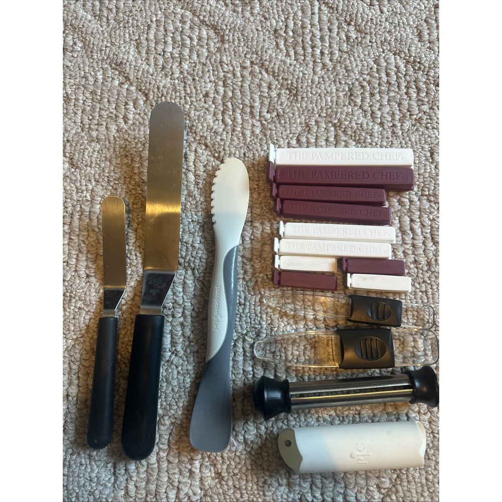 Vintage Pampered Chef LOT‎ Kitchen Tools Gadgets - Icing Tools, Apple Corer EUC